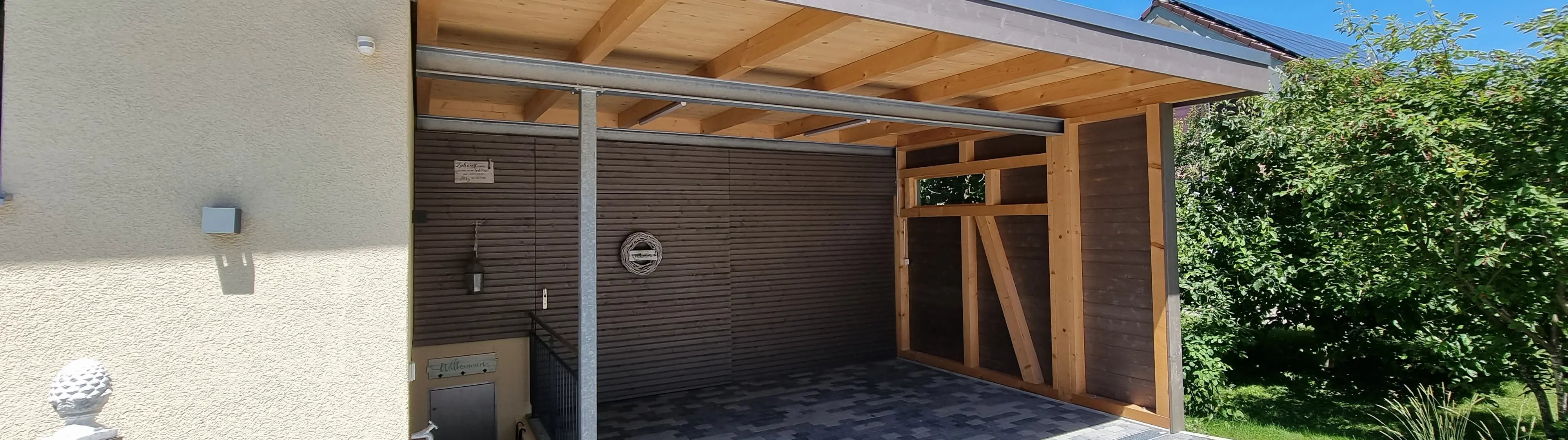 Holz-Carport_schmal
