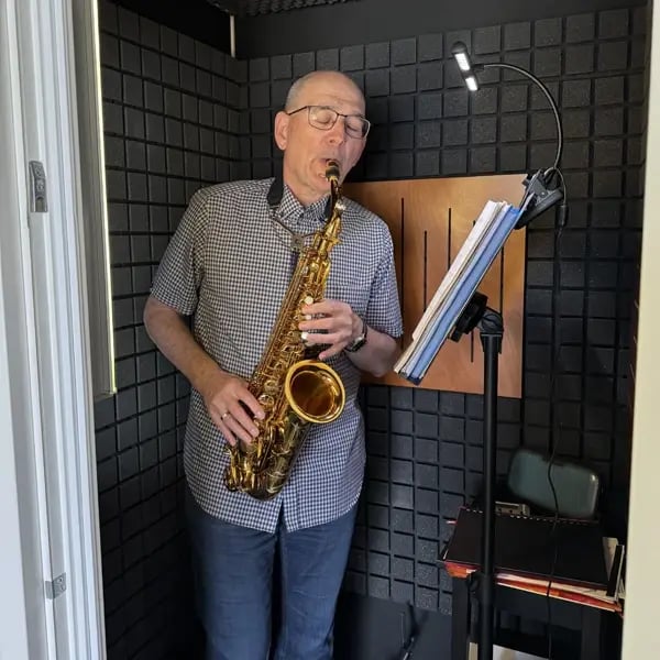 100605_OM-Sax1