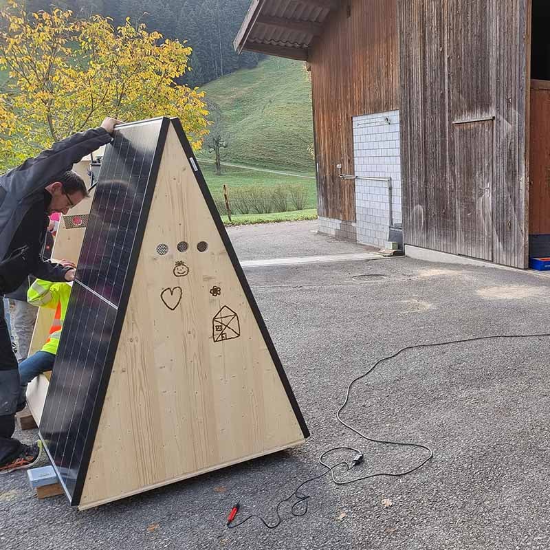 Kleintiersolarstall Ansicht Vorderseite