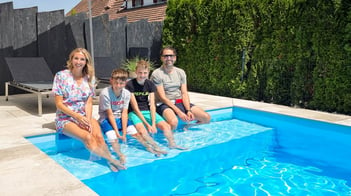 Neuer Pool für die ganze Familie Velic
