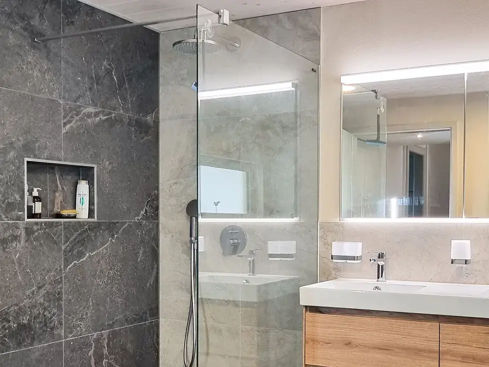 Einbau Badezimmer in ehemaligem Dorfladen