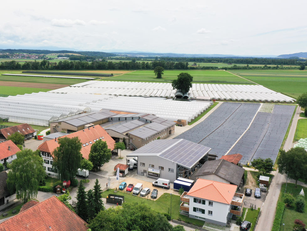 Photovoltaik-Aufdach-Anlage