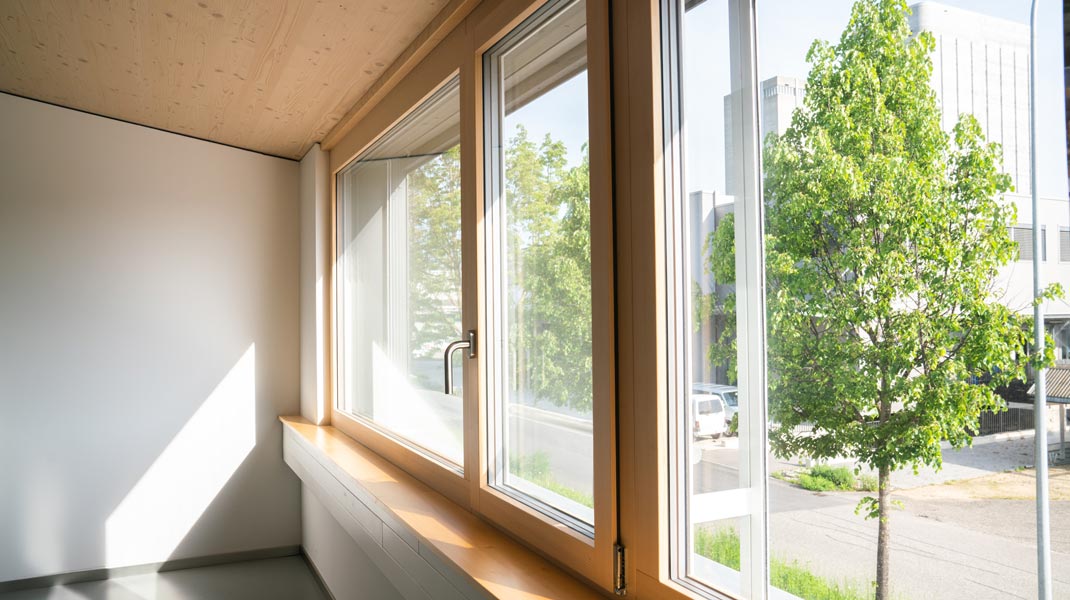 Fensterfabrikation der GLB mit den energieeffizientesten Fenstern zum persönlich aussuchen