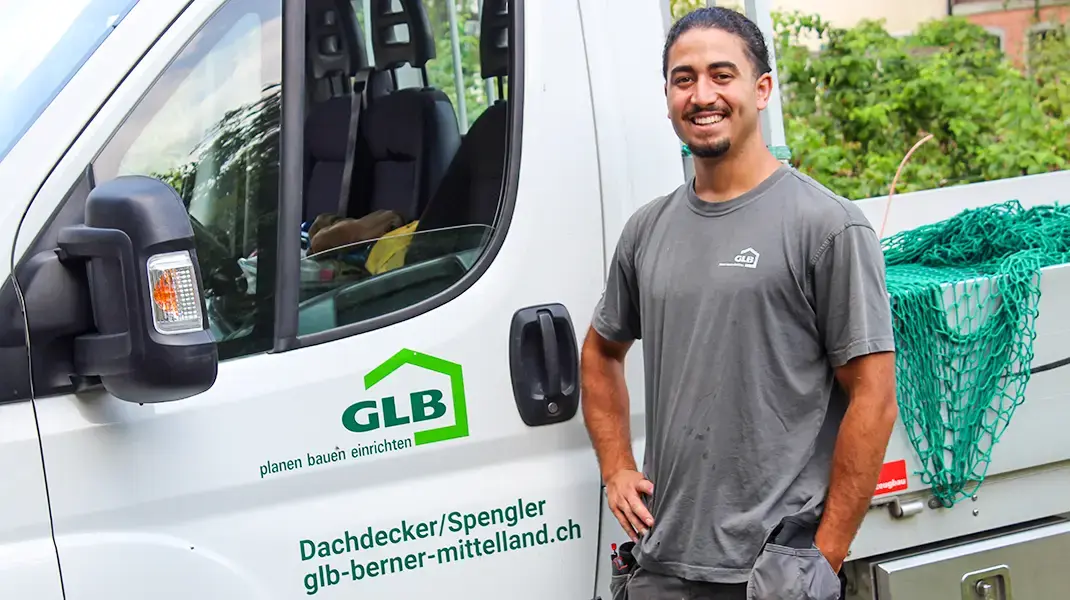 Mohammed Ibrahim auf einer Baustelle in Wohlen bei Bern