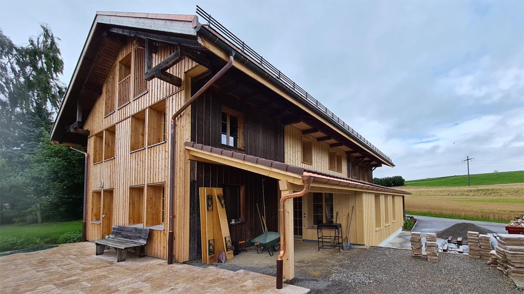frisch renoviertes Zweifamilienhaus nach GEAK Standard